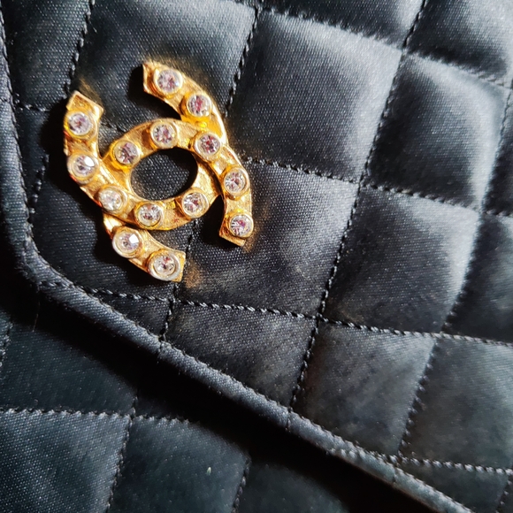 Vintage chanel satin crossbody - Picture 3 of 16